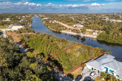 10168 Cocoa Beach Street Port Charlotte FL 33981