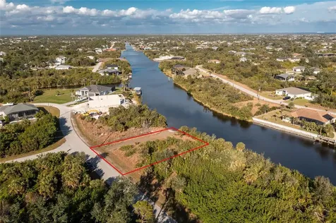 10136 Cocoa Beach Street Port Charlotte FL 33981