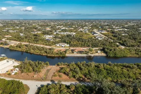 10136 Cocoa Beach Street Port Charlotte FL 33981