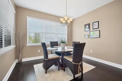 906 Molly Circle Sarasota FL 34232