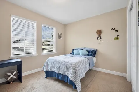 906 Molly Circle Sarasota FL 34232