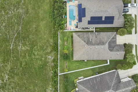906 Molly Circle Sarasota FL 34232