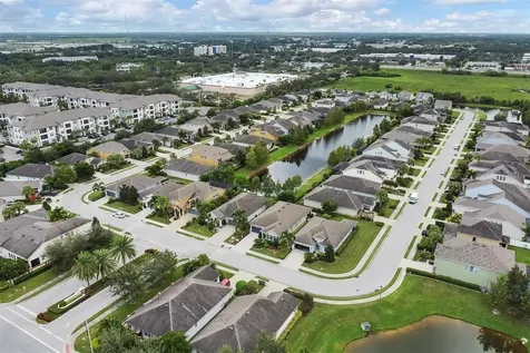 906 Molly Circle Sarasota FL 34232