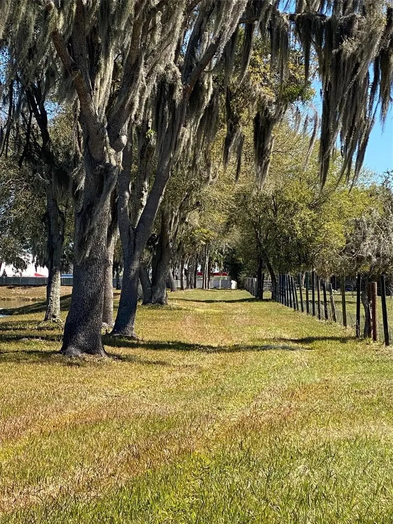 Son Keen Road Plant City FL 33566