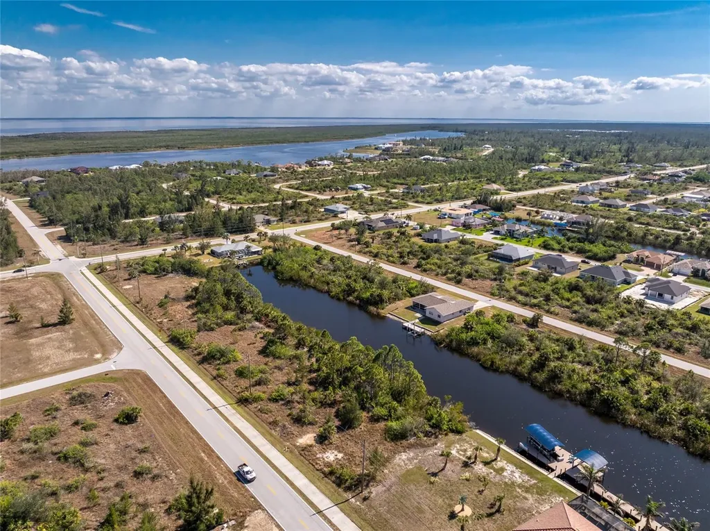 15125 Ingraham Boulevard Port Charlotte FL 33981