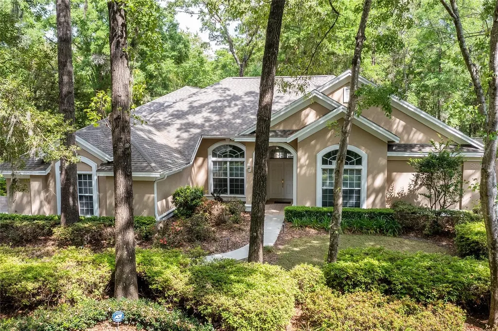 4327 SW 105th Drive Gainesville FL 32608