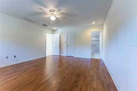 1411 NW 49th Terrace Gainesville FL 32605