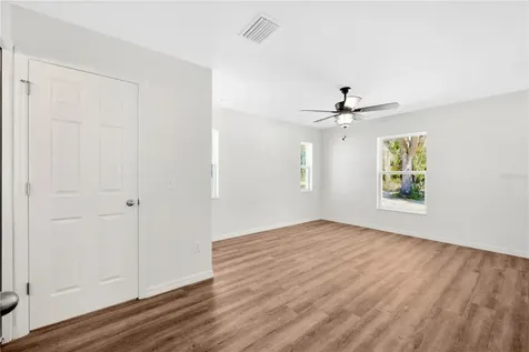 75 N Crestwood Avenue Inverness FL 34453