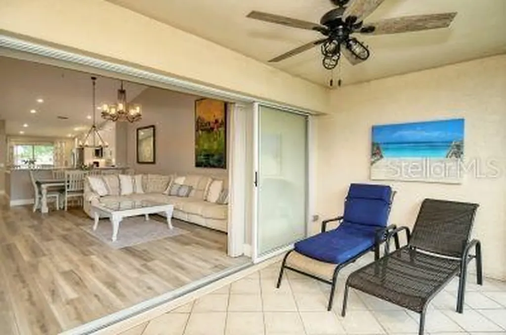 9560 High Gate Drive Sarasota FL 34238