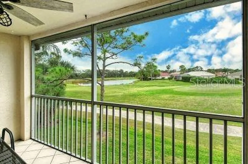 9560 High Gate Drive Sarasota FL 34238