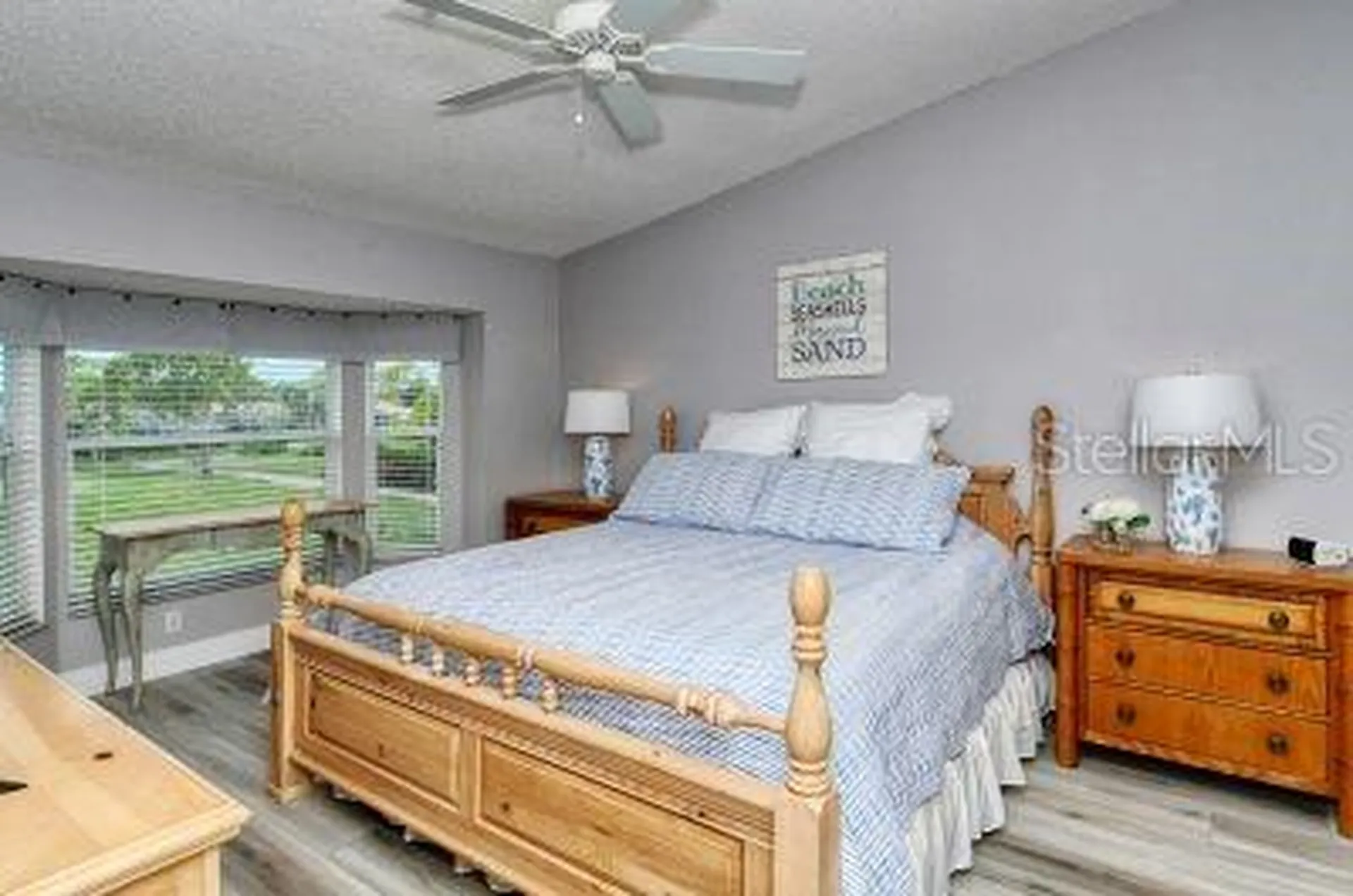 9560 High Gate Drive Sarasota FL 34238