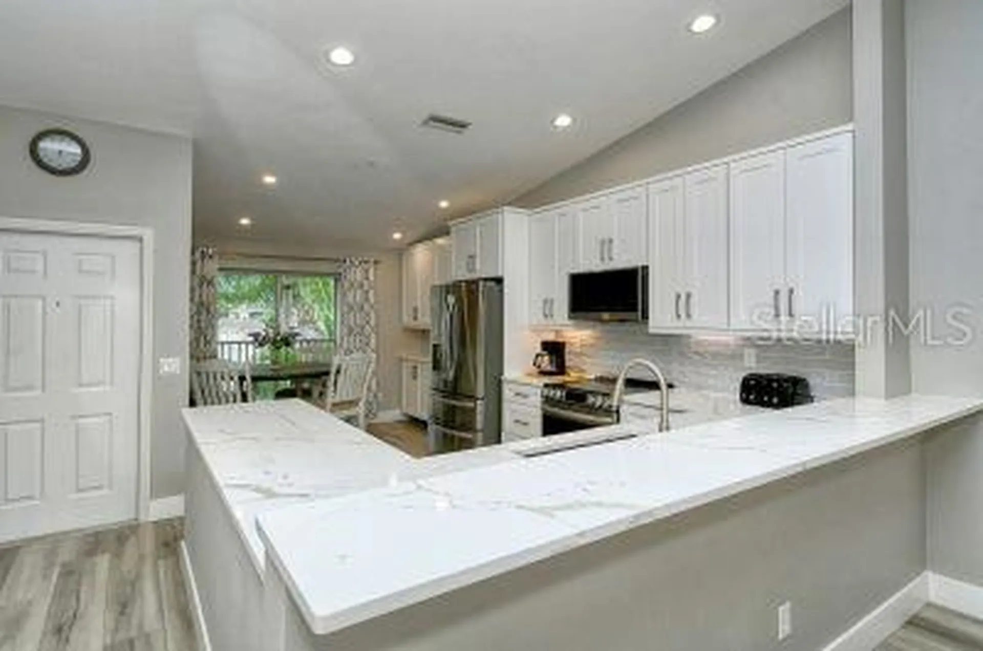 9560 High Gate Drive Sarasota FL 34238