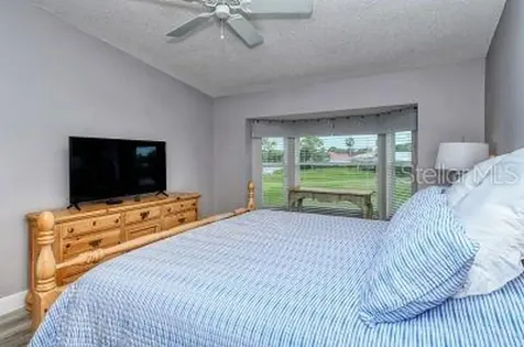 9560 High Gate Drive Sarasota FL 34238