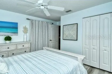 9560 High Gate Drive Sarasota FL 34238