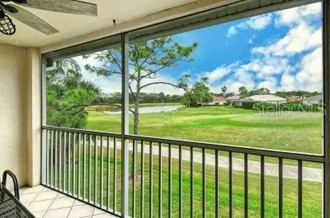 9560 High Gate Drive Sarasota FL 34238