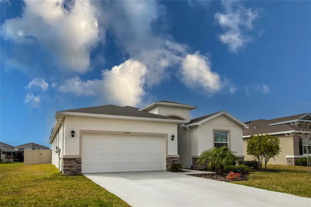 2414 Open Seas Cove Bradenton FL 34208
