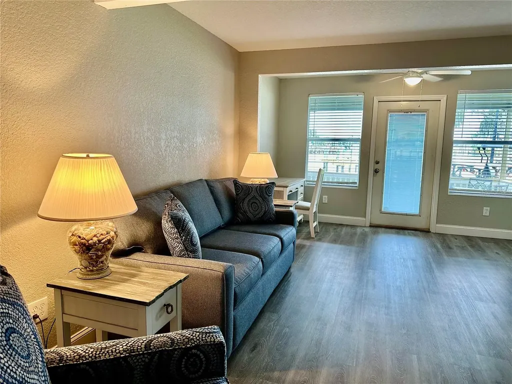 5297 S Cherokee Way Homosassa FL 34448