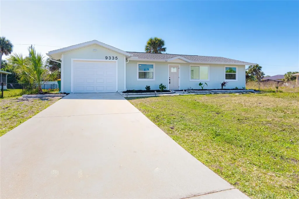 9335 Prospect Avenue Englewood FL 34224