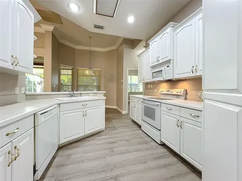 622 Kelly Green Street Oviedo FL 32765