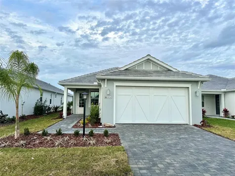 8104 Sternway Road Sarasota FL 34240