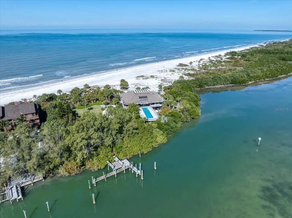 1198 Mandalay Point Clearwater FL 33767