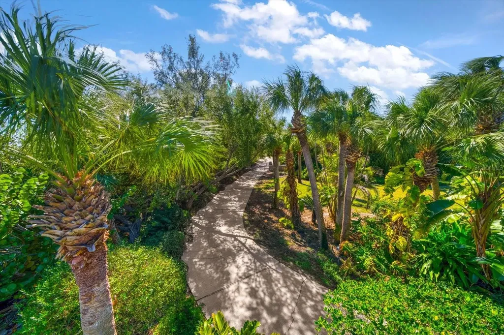 1198 Mandalay Point Clearwater FL 33767