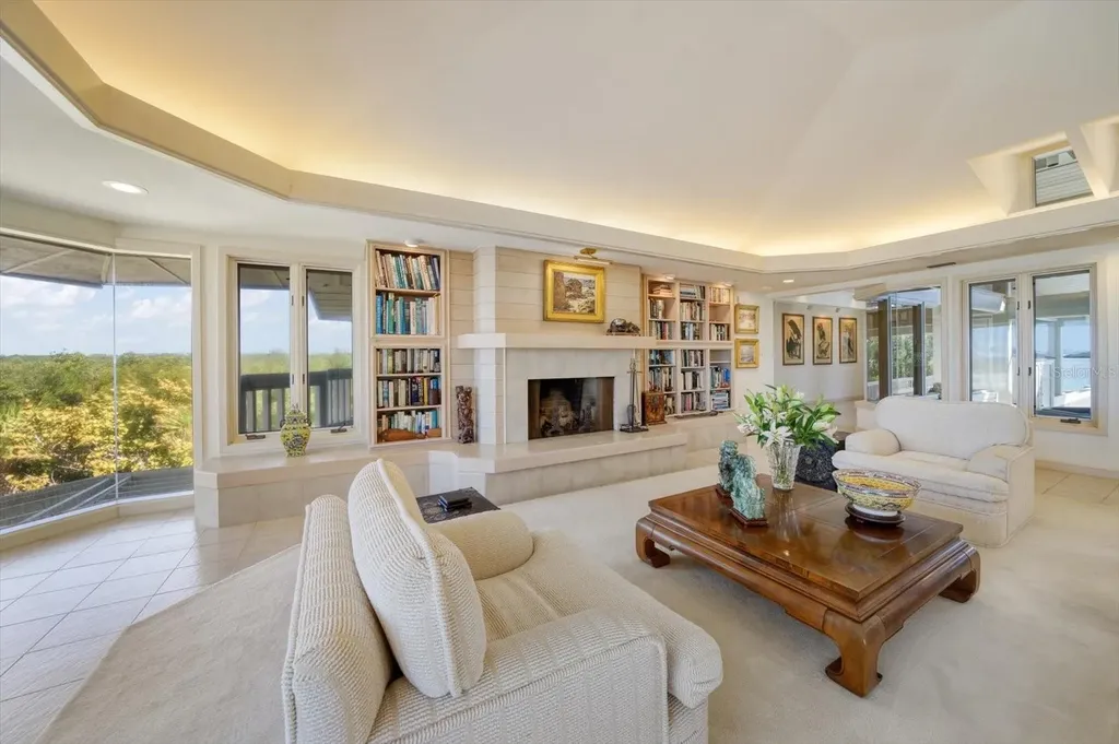 1198 Mandalay Point Clearwater FL 33767