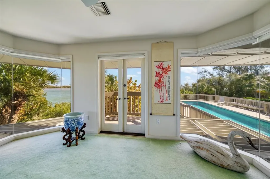 1198 Mandalay Point Clearwater FL 33767