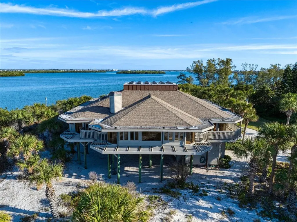 1198 Mandalay Point Clearwater FL 33767
