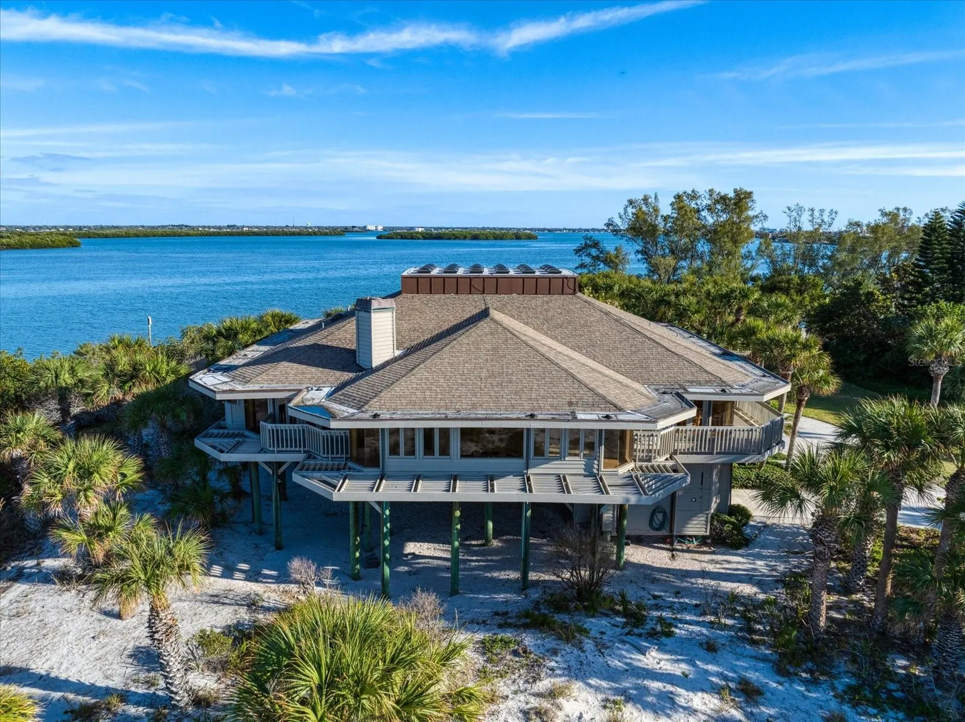 1198 Mandalay Point Clearwater FL 33767