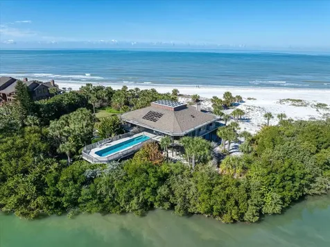 1198 Mandalay Point Clearwater FL 33767