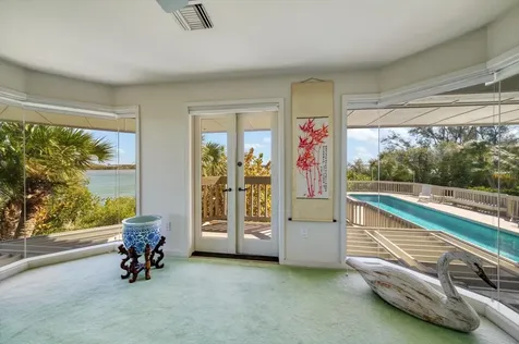 1198 Mandalay Point Clearwater FL 33767