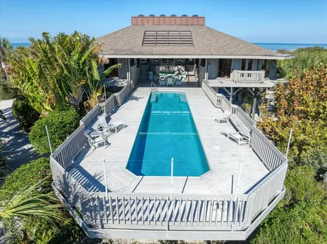 1198 Mandalay Point Clearwater FL 33767