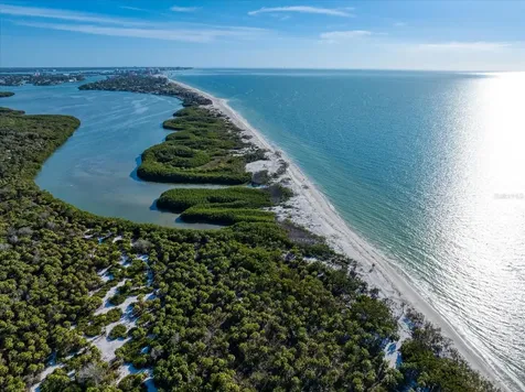 1198 Mandalay Point Clearwater FL 33767