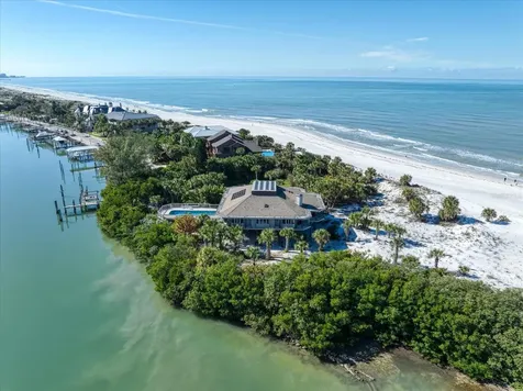 1198 Mandalay Point Clearwater FL 33767