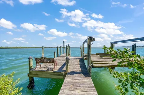 1198 Mandalay Point Clearwater FL 33767
