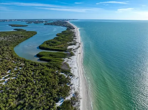 1198 Mandalay Point Clearwater FL 33767