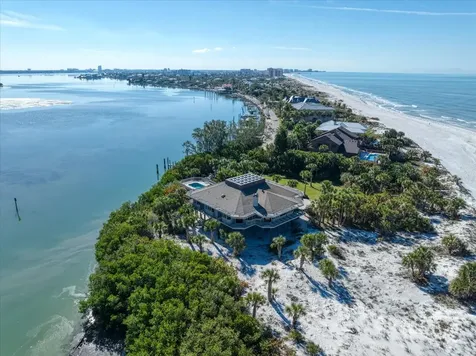 1198 Mandalay Point Clearwater FL 33767