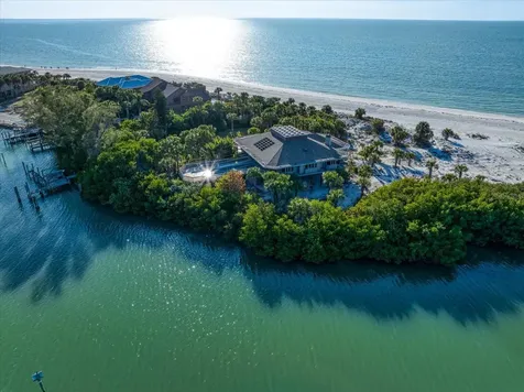1198 Mandalay Point Clearwater FL 33767