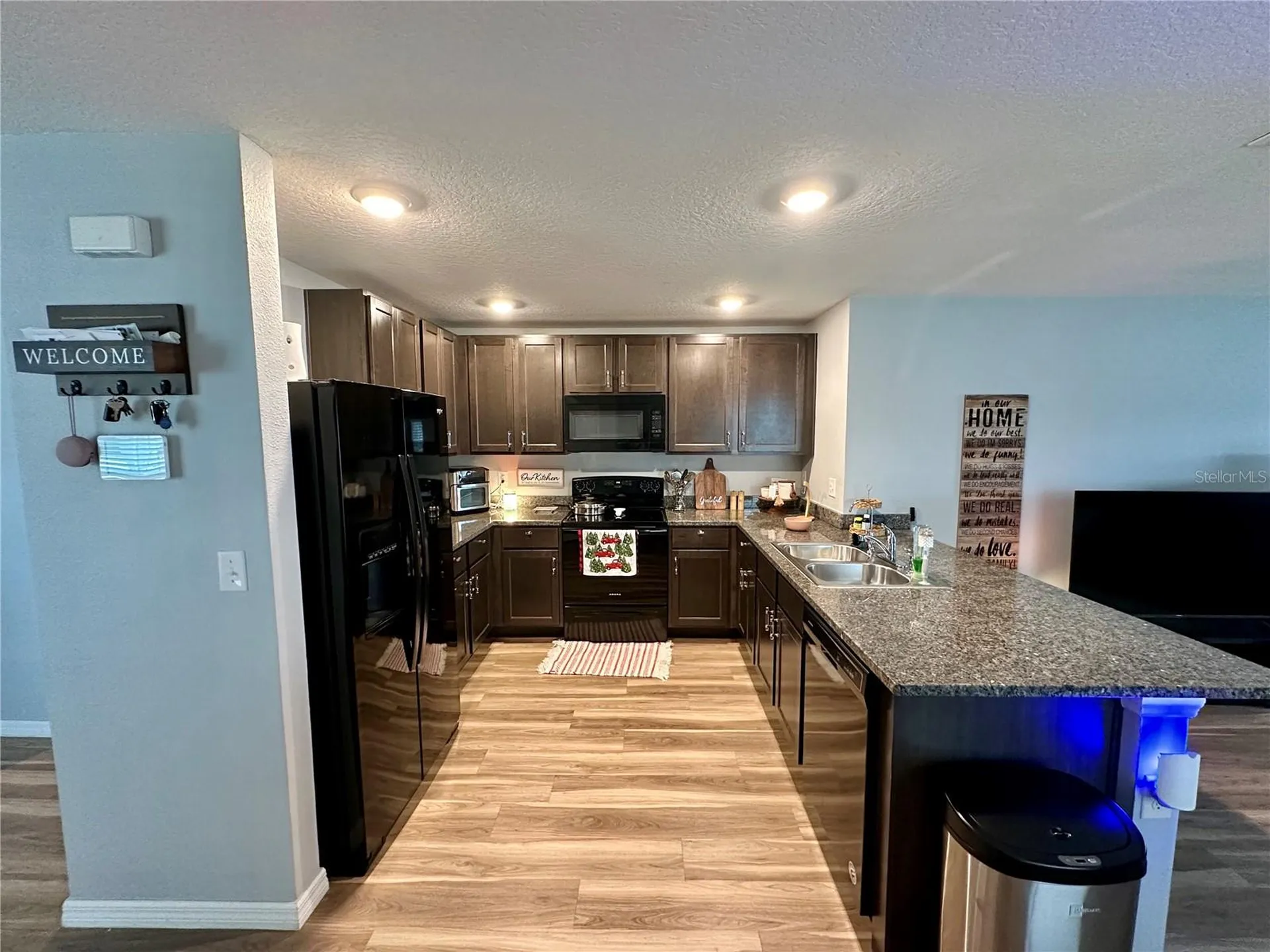7855 Davie Ray Drive Zephyrhills FL 33540