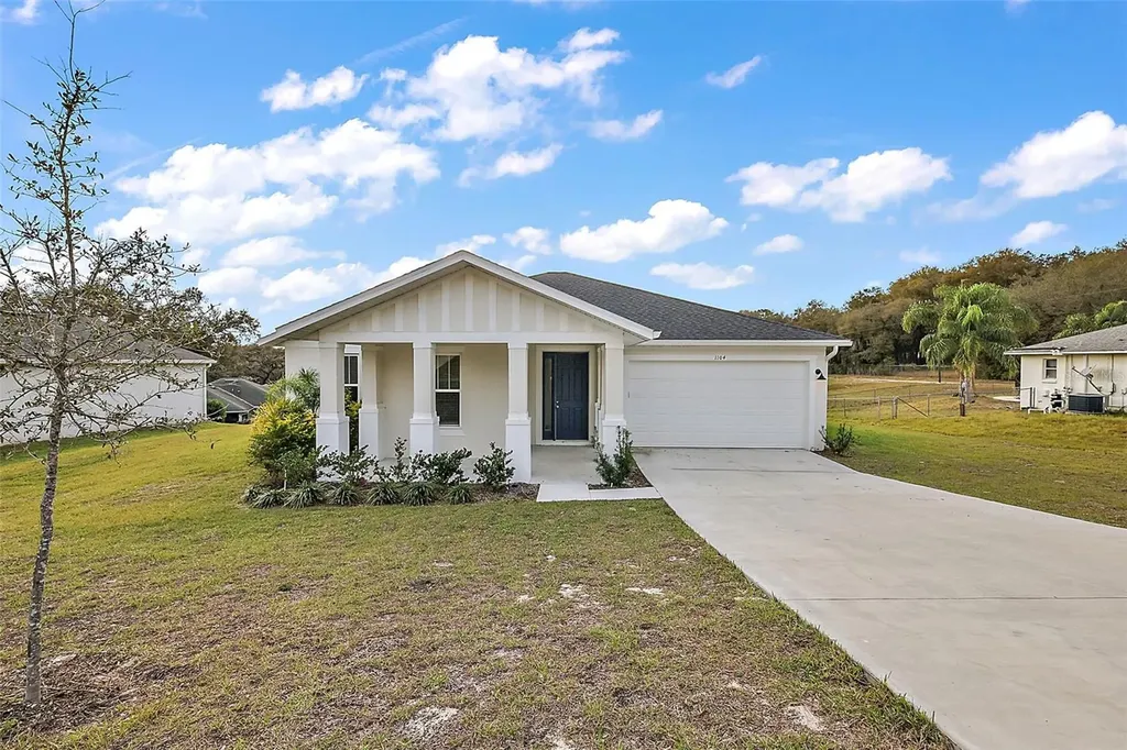 1104 Teal Lane Lady Lake FL 32159