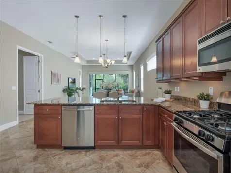 418 Cypress Hills Way Deland FL 32724
