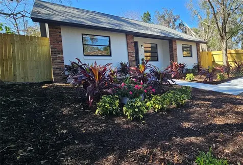 136 N Buena Vista Avenue Orlando FL 32835
