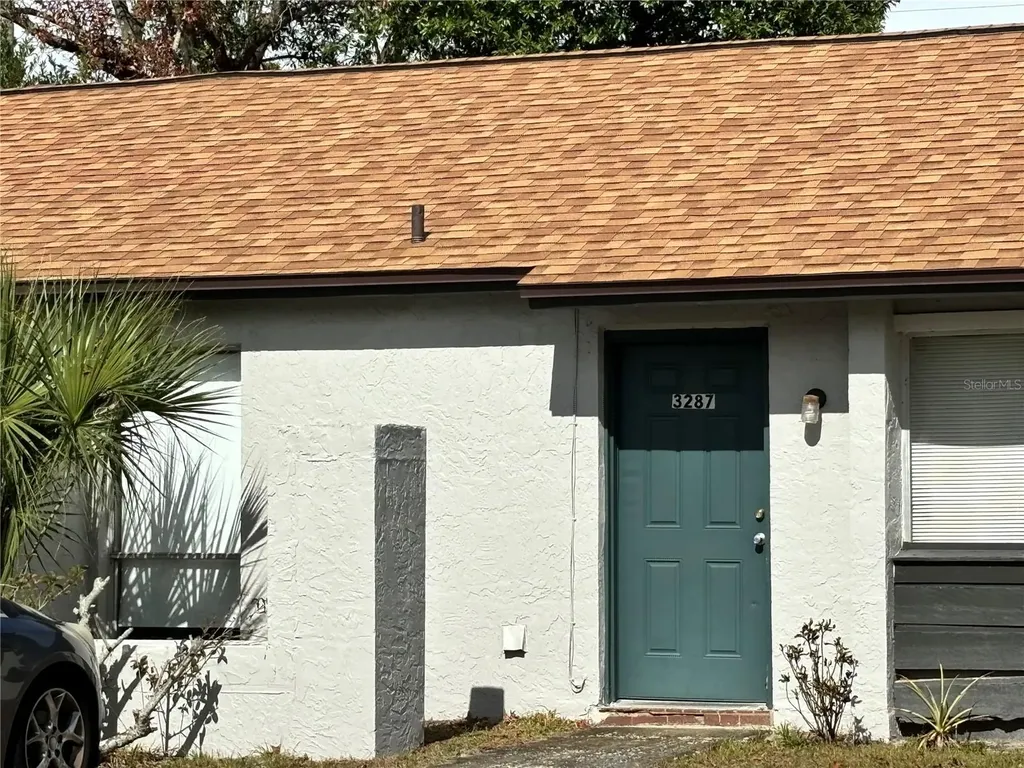 3287 & 3289 Split Willow Drive Orlando FL 32808