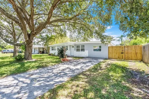 9370 89th Avenue Seminole FL 33777