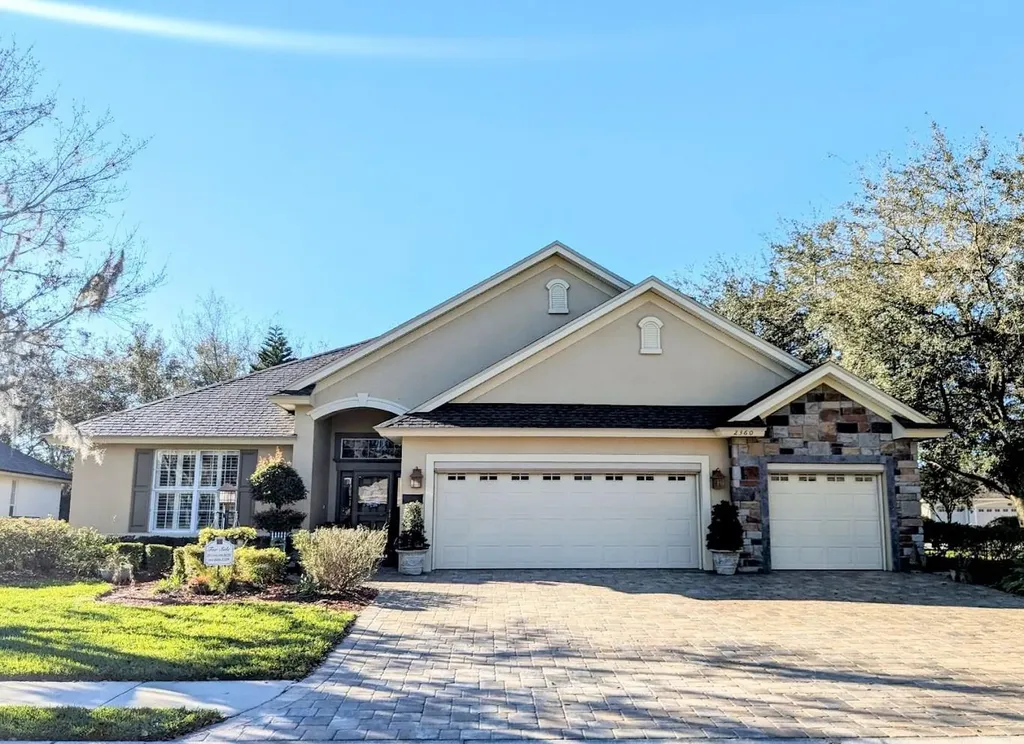 2360 Lake James Way Lakeland FL 33810