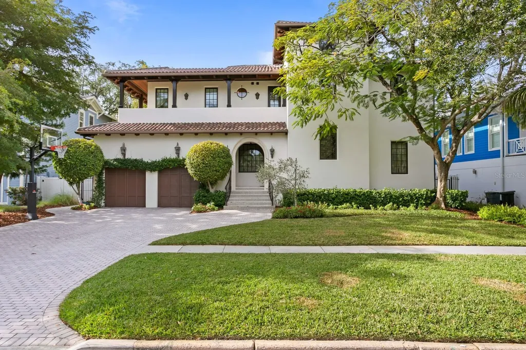 659 Riviera Drive Tampa FL 33606