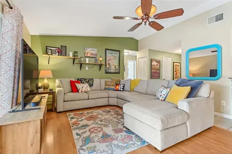 5406 Oak Cradle Court Tampa FL 33624