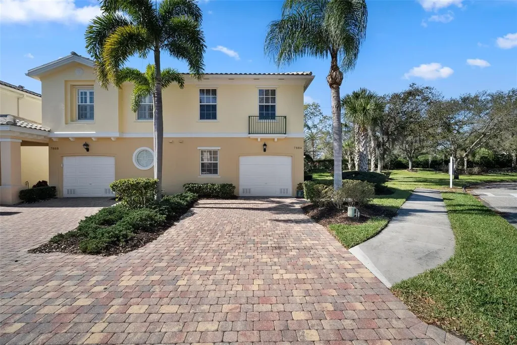 7884 Farina Court Sarasota FL 34238
