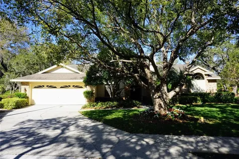 1707 Huntington Court Safety Harbor FL 34695